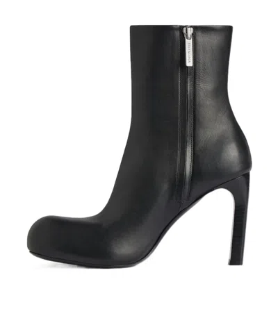 Balenciaga Ankle Bootie With Round Toe Design In Black