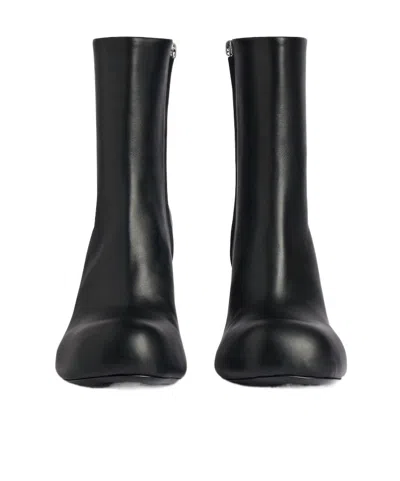 Balenciaga Ankle Bootie With Round Toe Design In Black