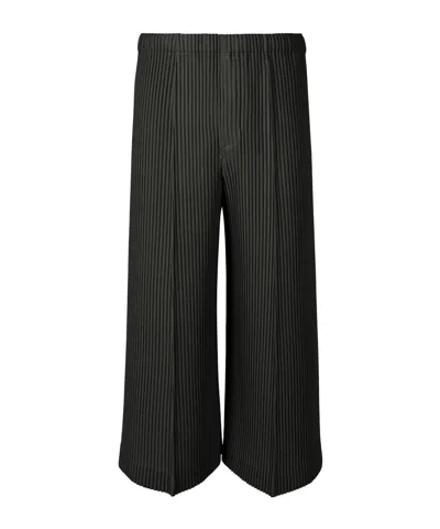 Issey Miyake Wide-leg Pleated Textured Pants With Cropped Length In Black