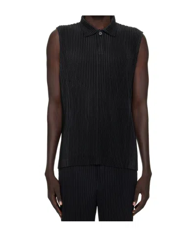 Issey Miyake Pleated Knit Polo Shirt In Black