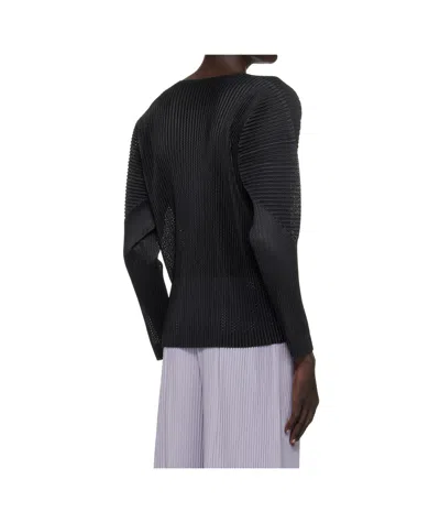 Issey Miyake Pleated Top In Black
