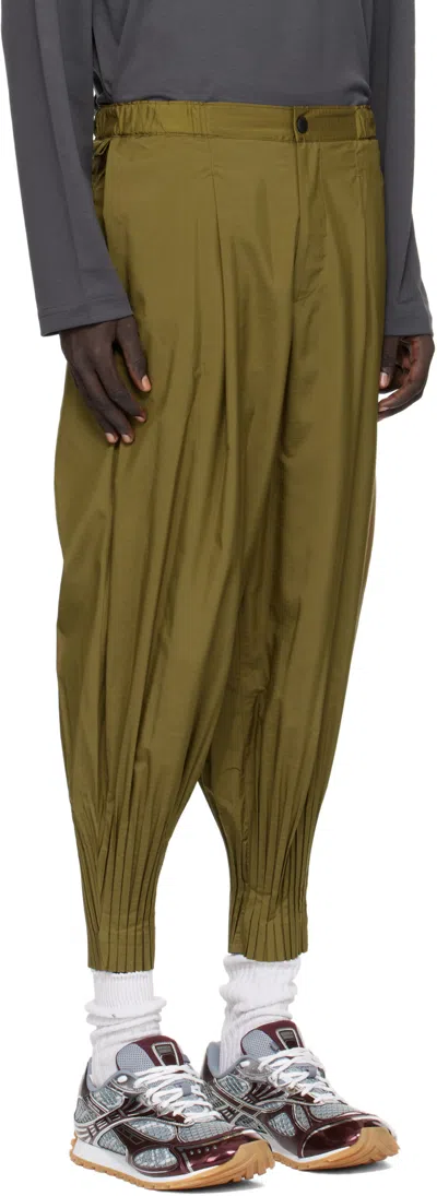 Issey Miyake Wide-leg Trousers In Green