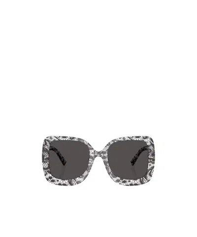Dolce & Gabbana Full Frame Sunglasses In Black