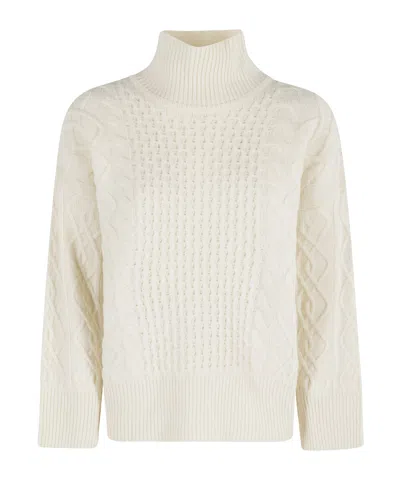 Ermanno Firenze Collo Alto In White