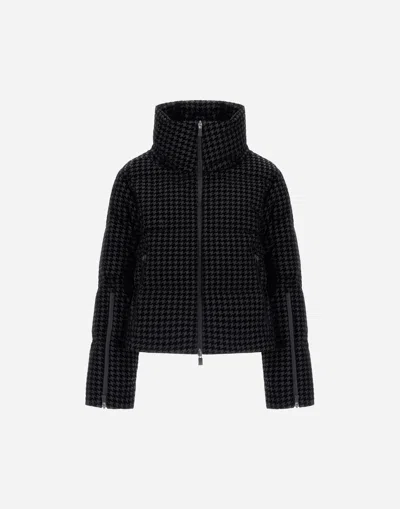 Herno Tech Pied De Poule And 2 Layer Windstopper Cape In Black