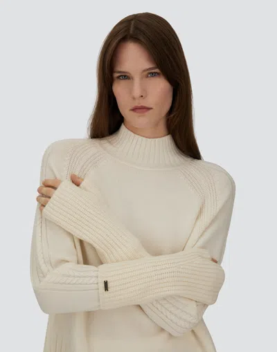 Herno Gloves In Cob Stitch Carded Wool In Neutral