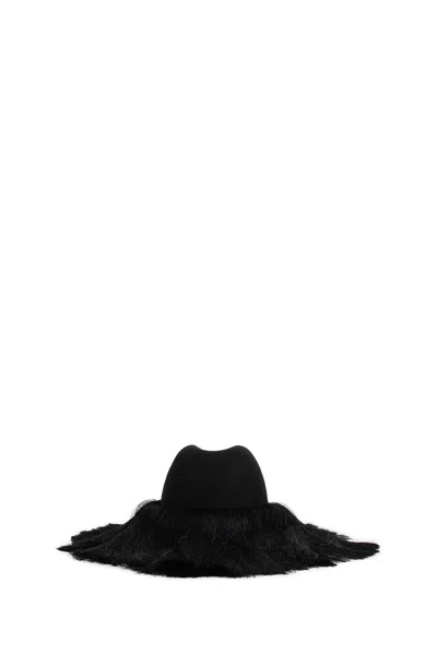 Comme Des Garçons Fringed Wool Hat In Black