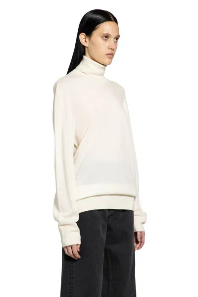 The Row Diye Silk-cotton Turtleneck Sweater In Porcelain