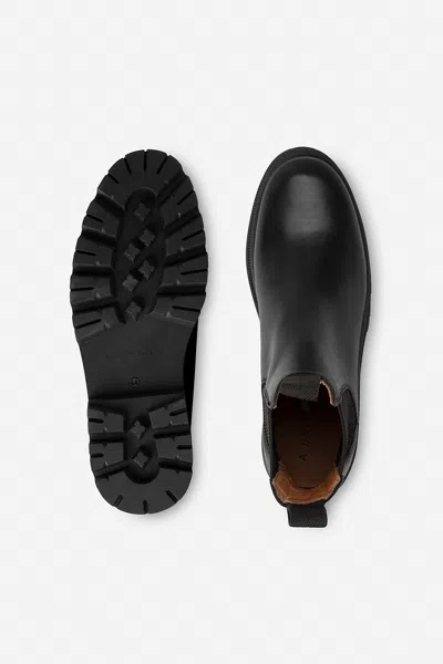 A Days March All Weather Chelsea Boots In Black