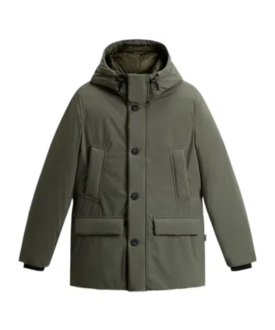 Woolrich Hooded Button-fastening Padded Jacket In Green