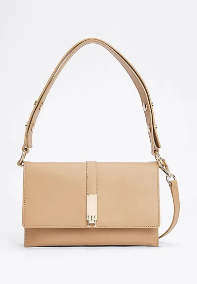 Tommy Hilfiger _ In Neutral