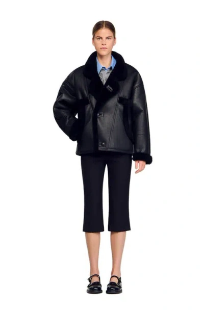 Sandro Short Shearling Coat In Black