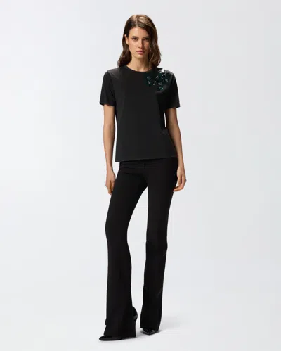 Pinko T-shirt With Flowers Embroidery In Black