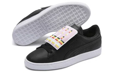 Puma (wmns)  Basket Badge Casual Sneakers Black/white In Multi