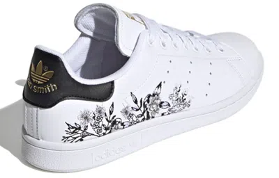 Adidas Originals (wmns) Adidas Stan Smith 'floral White' In Multi