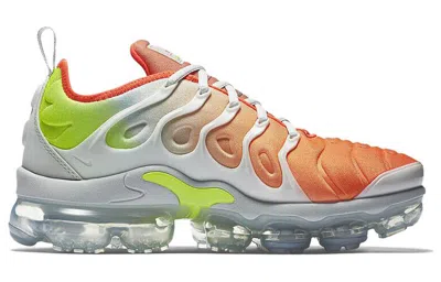 Nike Vapormax Plus Sneakers In Multi