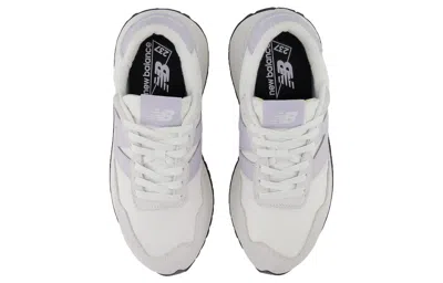 New Balance (wmns)  237 'white Light Purple' In Multi
