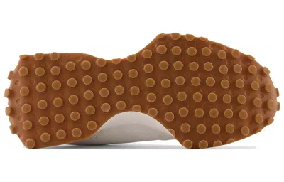 New Balance Women's 327 In White