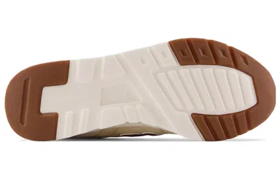 New Balance (wmns)  997h 'cream Red White' In Nude