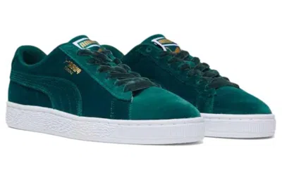 Puma (wmns)  Basket 'classic Velvet - Malachite' In Green