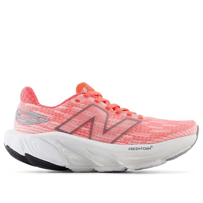 New Balance Damen Fresh Foam X Balos V1 In Rot/braun/grau, Synthetik, Grösse 40.5