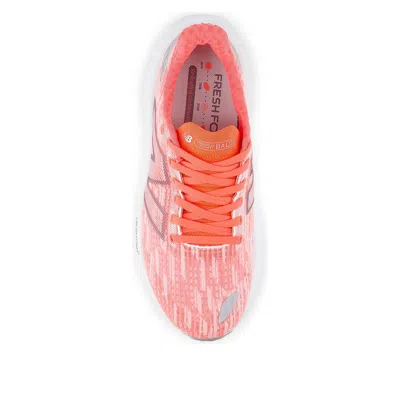 New Balance Damen Fresh Foam X Balos V1 In Rot/braun/grau, Synthetik, Grösse 40.5