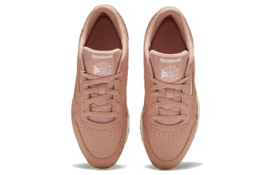Reebok (wmns)  Classic Leather 'canyon Coral Melon' In Brown