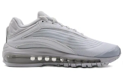 Nike (wmns)  Air Max Deluxe Se 'pure Platinum' In Gray