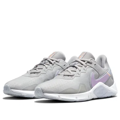 Nike (wmns)  Legend Essential 2 In Multi