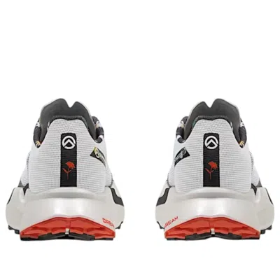 The North Face Summit Series Vectiv™ Pro 3 'tnf White Alpine Floral Prin' In Silver