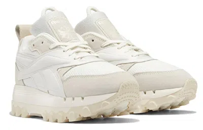 Reebok (wmns)  Classic Leather V2 X Cardi B 'chalk Alabaster' In White