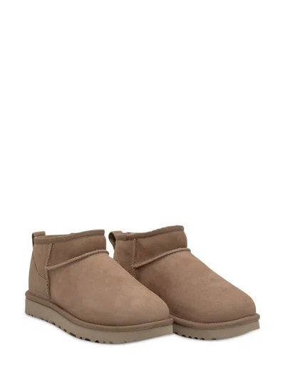 Ugg Shoe W Classic Ultra Mini In Sand