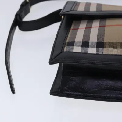 Pre-owned Burberry Nova Check Beige Canvas Shoulder Bag ()