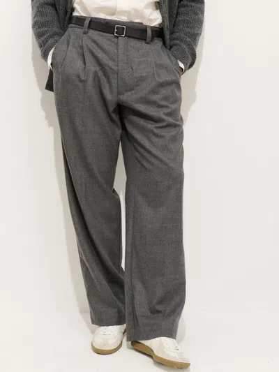 Alex Mill Jeremy Pleated Trouser In Wool Flannel In White