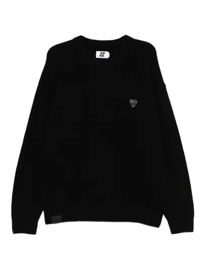 Izzue Heart-embellished Crew-neck Sweater In Black