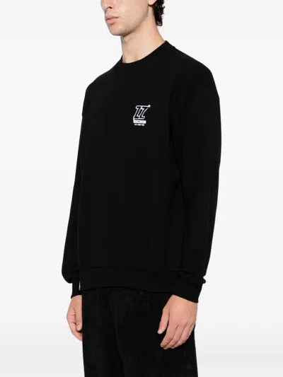 Izzue Logo-print Sweatshirt In Black