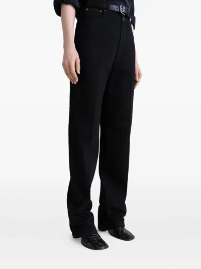 Lemaire Glove 90 Crinkled Glossed Leather Ankle Boots In Black