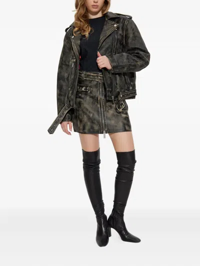 束腰皮质半身裙