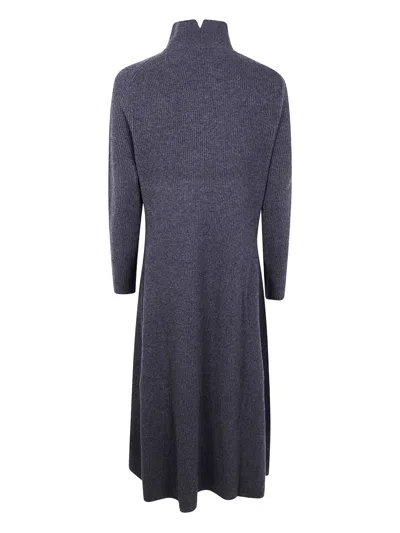 高领罗纹连衣裙