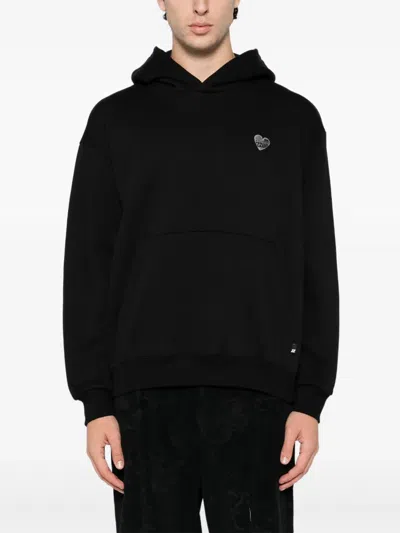 Izzue Logo-embroidered Hoodie In Black