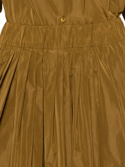 百褶中长半身裙