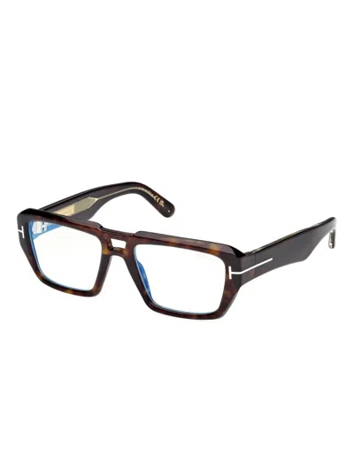 Tom Ford Ft6077-b Bold Rectangular Tortoiseshell Sunglasses In Brown