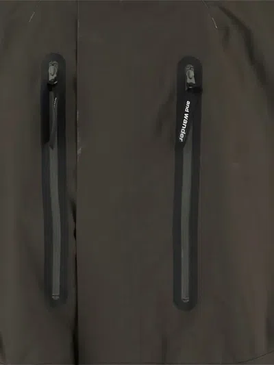 And Wander Adjustable-hood Pocket Coat In Green