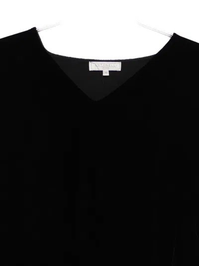 Antonelli V-neck T-shirt In Black