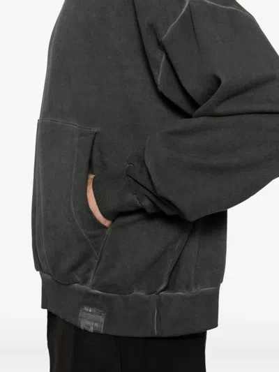 Izzue Graphic-embroidered Hoodie In Gray