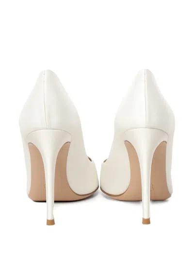 Gianvito Rossi Gianvito 105 Leather Pumps In White