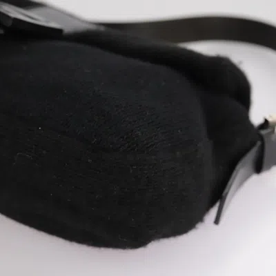 Pre-owned Fendi Mamma Baguette Black Wool Shoulder Bag ()