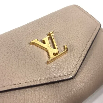Pre-owned Louis Vuitton Beige Grayish Leather Wallet (tri-fold) ()