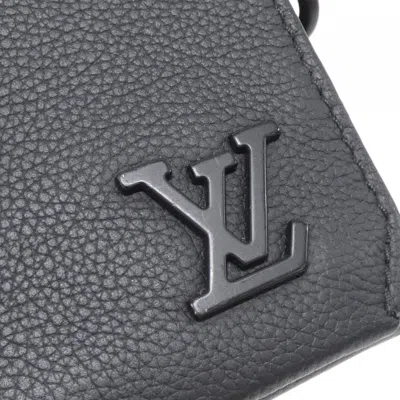 Pre-owned Louis Vuitton Black Leather Shoulder Bag ()