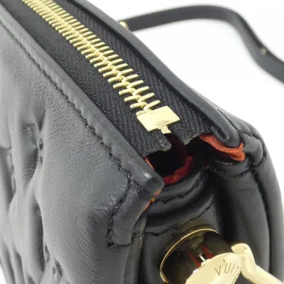 Pre-owned Louis Vuitton Black Leather Shoulder Bag ()